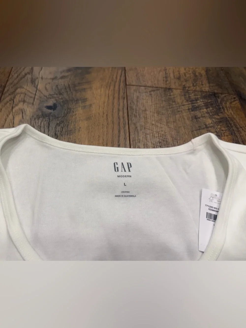 GAP Women’s Modern Tee White Cap Sleeve Crop Top T-shirt Size Large, NEW - Picture 3 of 7